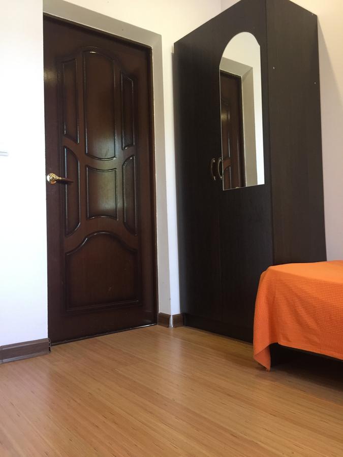 Guest House On Gagarina Varvara10 New Athos エクステリア 写真
