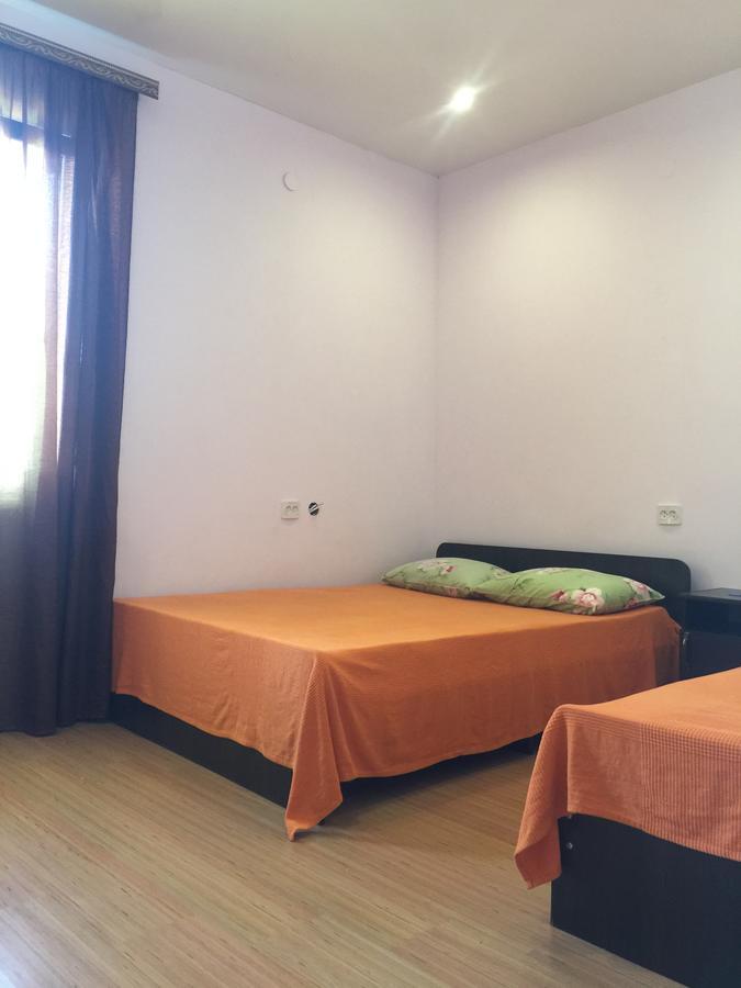 Guest House On Gagarina Varvara10 New Athos エクステリア 写真